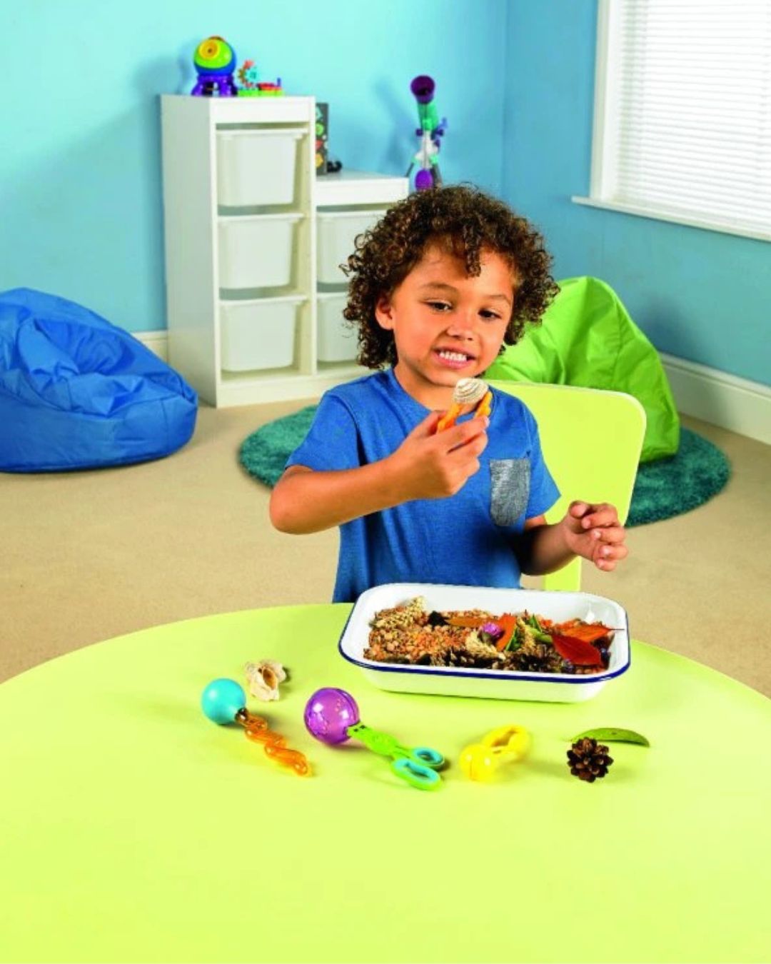 Learning Resources - Sada nástrojů pro jemnou motoriku - Helping Hands - 4 ks